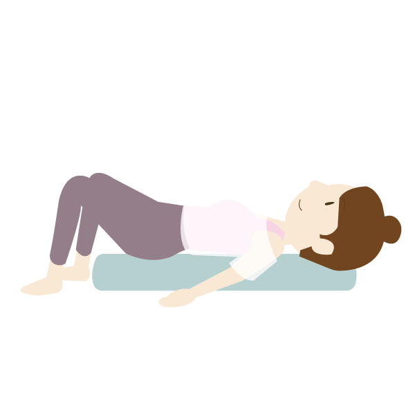 ストレッチポールを使う女性