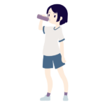 水分補給する少女