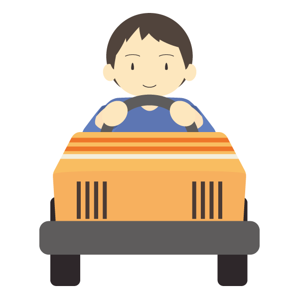 ゴーカートに乗る男の子